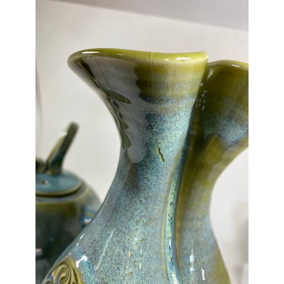 Colm de Ris Teapot and Vase Handcrafted Irish Pottery - Picture 4 of 12